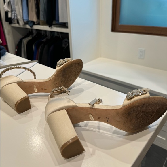 Finesse Ankle Strap Sandal - Picture 3 of 5